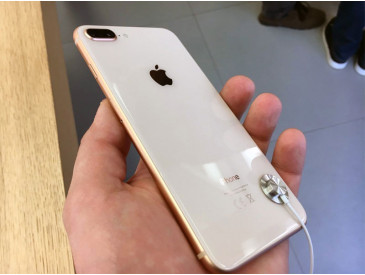 Обзор Apple iPhone 8 и iPhone 8 Plus